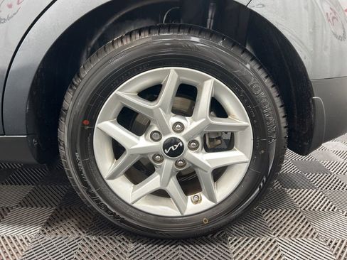 Used 2022 Kia Soul LX w/ Technology Package image 33