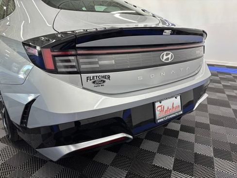 Used 2025 Hyundai Sonata SEL FWD image 8