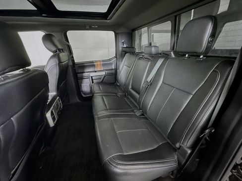 Used 2018 Ford F150 Lariat w/ Equipment Group 502A Luxury AWD/4WD image 25