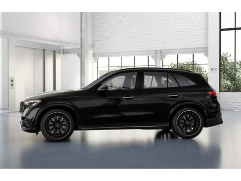 New 2026 Mercedes-Benz GLC 43 AMG 4MATIC image 35