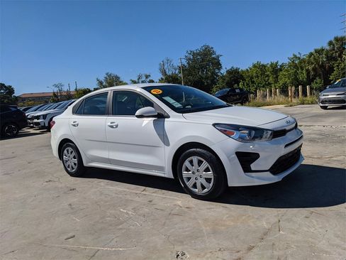 Certified 2022 Kia Rio S image 2