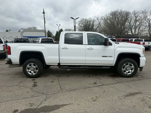 Used 2018 GMC Sierra 2500 SLT w/ Duramax Plus Package image 5