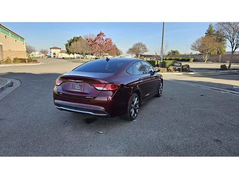 Used 2015 Chrysler 200 S w/ Navigation & Sound Group I image 7
