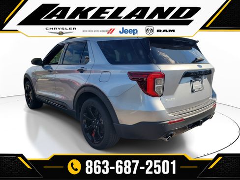 Used 2024 Ford Explorer ST-Line w/ Class IV Trailer Tow Package RWD image 6