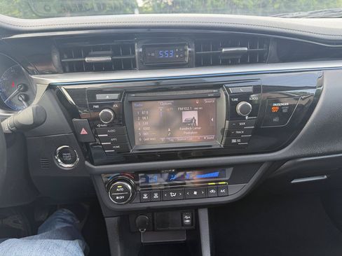 Used 2014 Toyota Corolla S FWD image 14