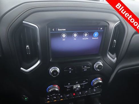 Used 2021 GMC Sierra 1500 AT4 w/ AT4 Carbonpro Edition AWD/4WD image 5
