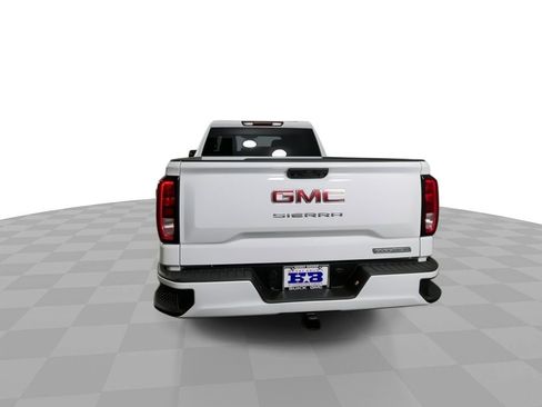 New 2025 GMC Sierra 1500 Elevation image 7
