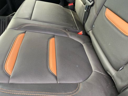 Used 2021 GMC Sierra 1500 AT4 w/ AT4 Premium Package image 15