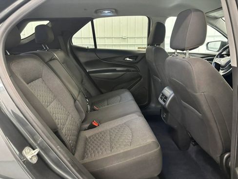 Used 2021 Chevrolet Equinox LT AWD/4WD image 30