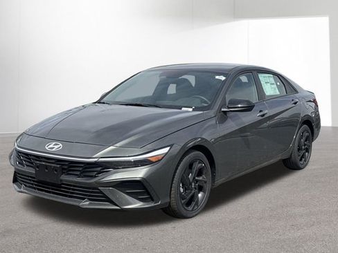 New 2026 Hyundai Elantra SEL Sport Premium FWD image 24