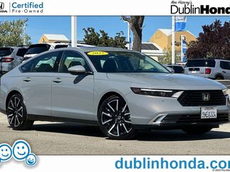 Certified 2025 Honda Accord Touring video 1