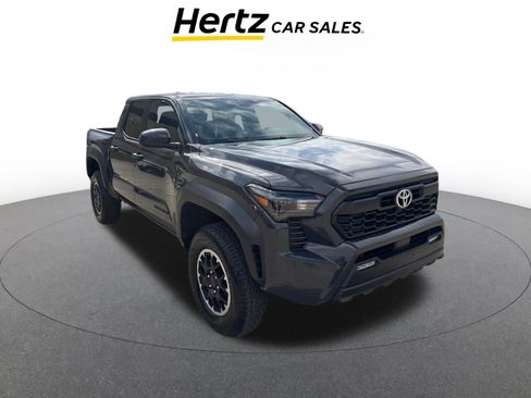 Used 2025 Toyota Tacoma TRD Off-Road image 1