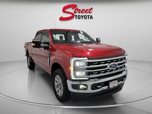 Used 2024 Ford F250 Lariat w/ Lariat Ultimate Package AWD/4WD image 5