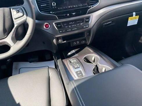 New 2026 Honda Ridgeline RTL image 14