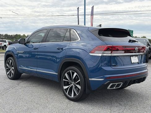 Used 2025 Volkswagen Atlas Cross Sport SEL Premium R-Line AWD/4WD image 4