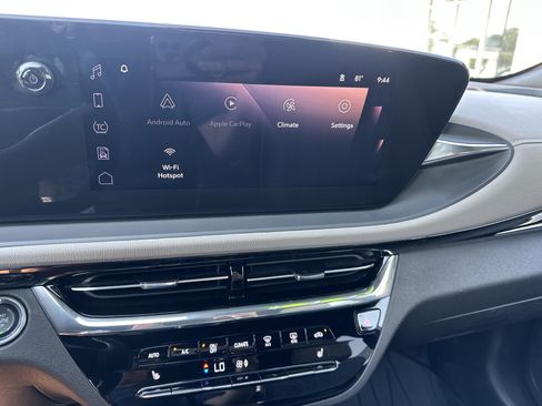 Used 2026 Buick Envista Avenir FWD image 17