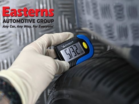 Used 2024 MAZDA MAZDA3 s image 30