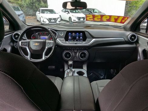 Used 2020 Chevrolet Blazer LT FWD image 23