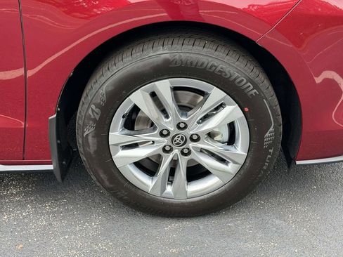 New 2026 Toyota Sienna Limited AWD/4WD image 24