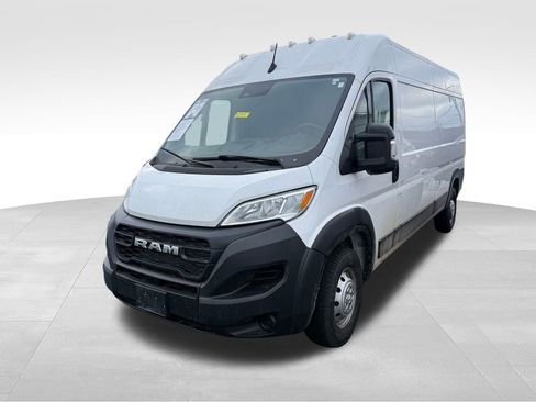 Used 2023 RAM ProMaster 2500 image 3