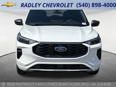 Used 2023 Ford Escape ST-Line w/ Tech Pack #1 image 5