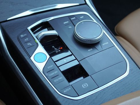 Certified 2023 BMW i4 eDrive40 RWD image 31