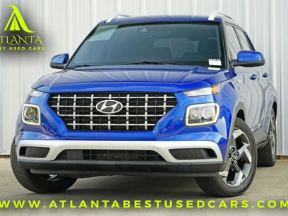 Used 2022 Hyundai Venue Limited w/ Cargo Package