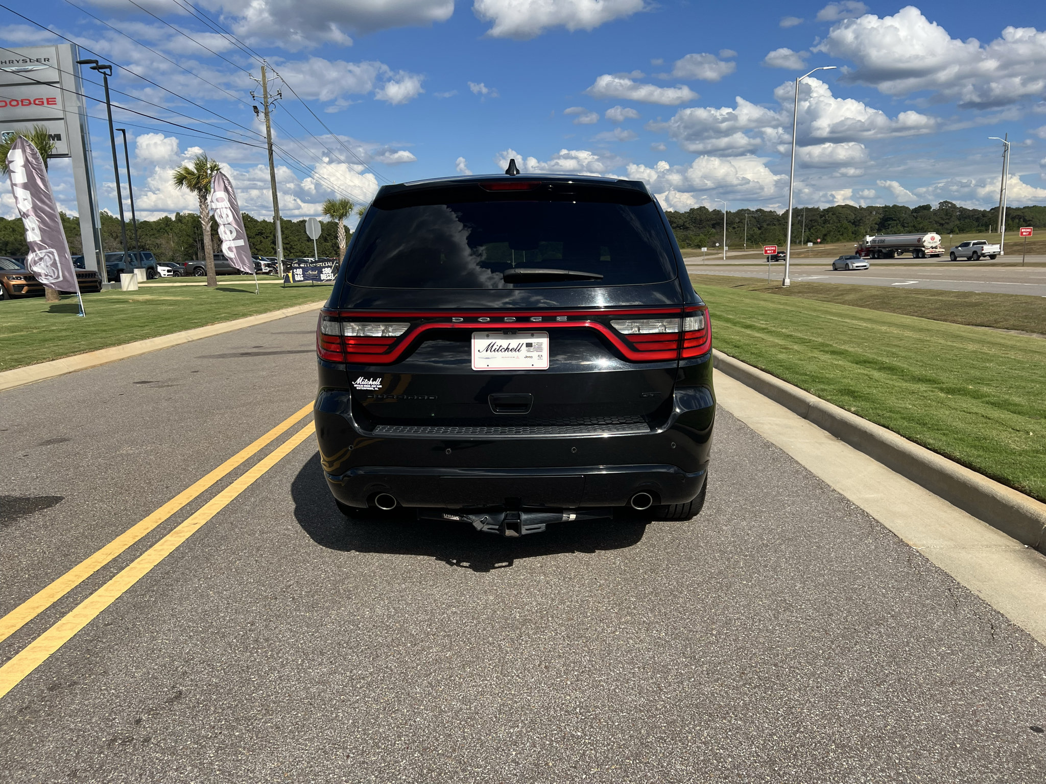 Used 2018 Dodge Durango GT w/ Blacktop Package RWD image 10