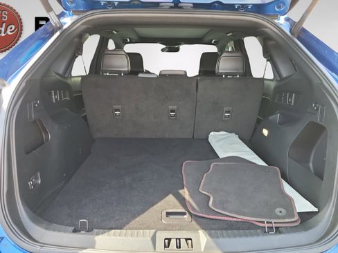 Used 2022 Ford Edge ST-Line AWD/4WD image 12
