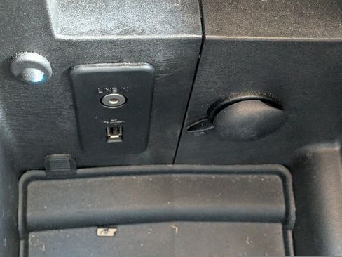 Used 2012 Ford Fusion SEL FWD image 32