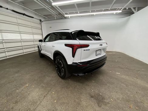 Used 2024 Chevrolet Blazer EV RS image 4