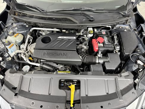 Used 2023 Nissan Rogue S AWD/4WD image 29
