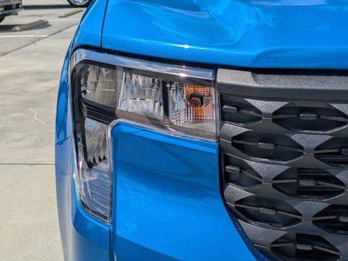 New 2026 Ford Maverick XL image 10