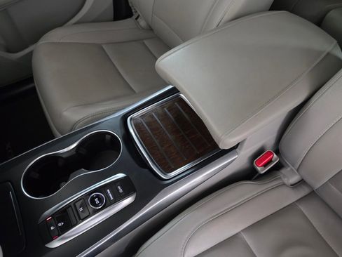 Used 2020 Acura MDX SH-AWD image 36