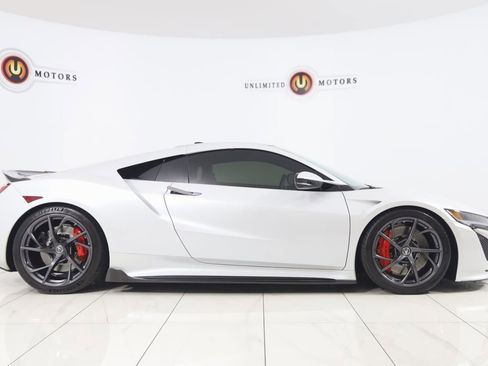 Used 2021 Acura NSX AWD/4WD image 2