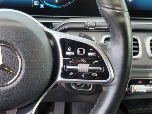 Certified 2022 Mercedes-Benz GLE 350 4MATIC w/ Premium Package image 33