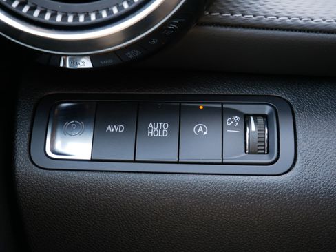 Used 2025 Chevrolet Equinox LT image 27