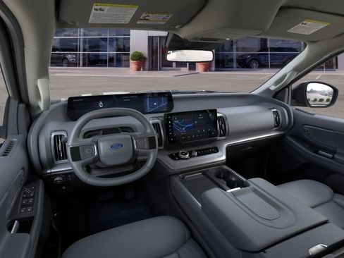 New 2026 Ford Expedition Active AWD/4WD image 9