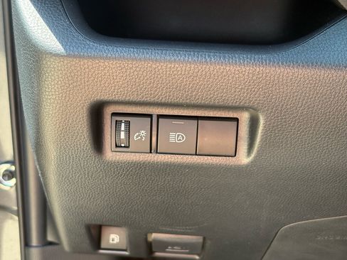 Used 2024 Toyota RAV4 XLE AWD/4WD image 11