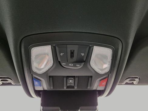 Used 2022 RAM 1500 Big Horn AWD/4WD image 19