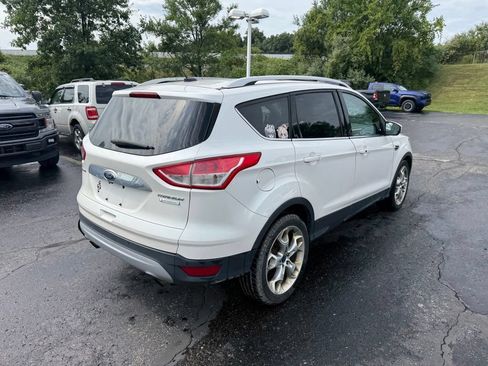 Used 2015 Ford Escape Titanium w/ Equipment Group 301A FWD image 3