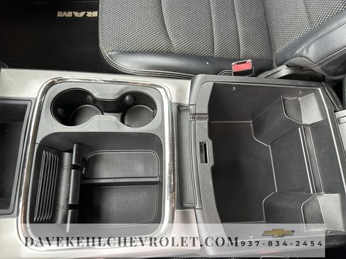 Used 2018 RAM 2500 Big Horn w/ Sport Appearance Group image 17