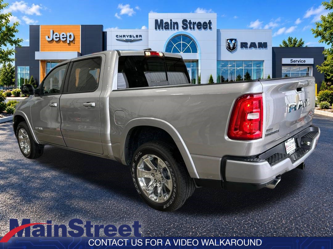Used 2025 RAM 1500 Big Horn AWD/4WD image 3