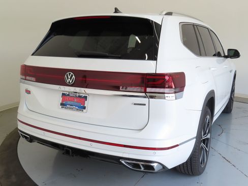 New 2026 Volkswagen Atlas SEL Premium R-Line AWD/4WD image 4