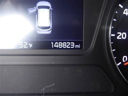 Used 2020 Kia Sorento LX w/ LX I4 Convenience Package FWD image 12