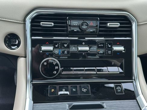 New 2025 Nissan Armada Platinum image 27