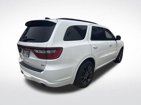 Used 2024 Dodge Durango GT RWD image 8