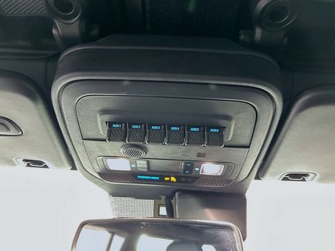 Used 2021 Ford Bronco First Edition AWD/4WD image 18