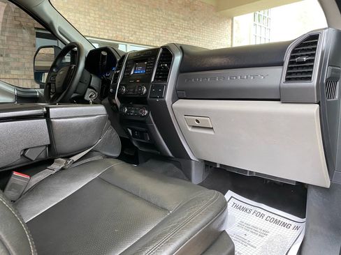 Used 2019 Ford F350 XLT image 18