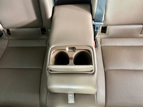 Used 2022 Lexus ES 350 w/ Premium Package FWD image 16